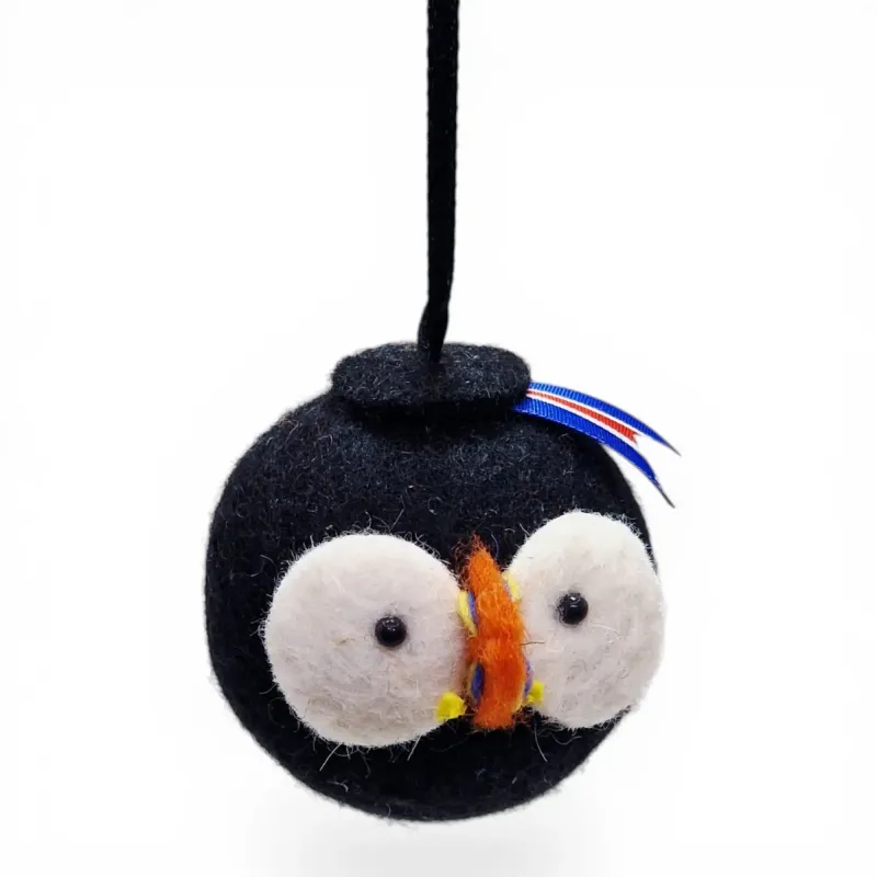 Handmade wool Puffin ball ornament Flóki with Icelandic flag, facing right to hang. Icelandic souvenir and gift.